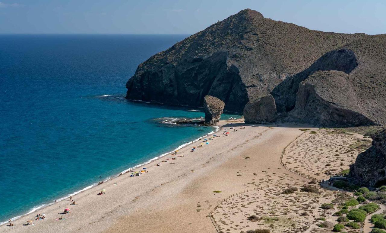 Апартаменты Piso Centrico En 2° Linea De Playa Карбонерас Экстерьер фото